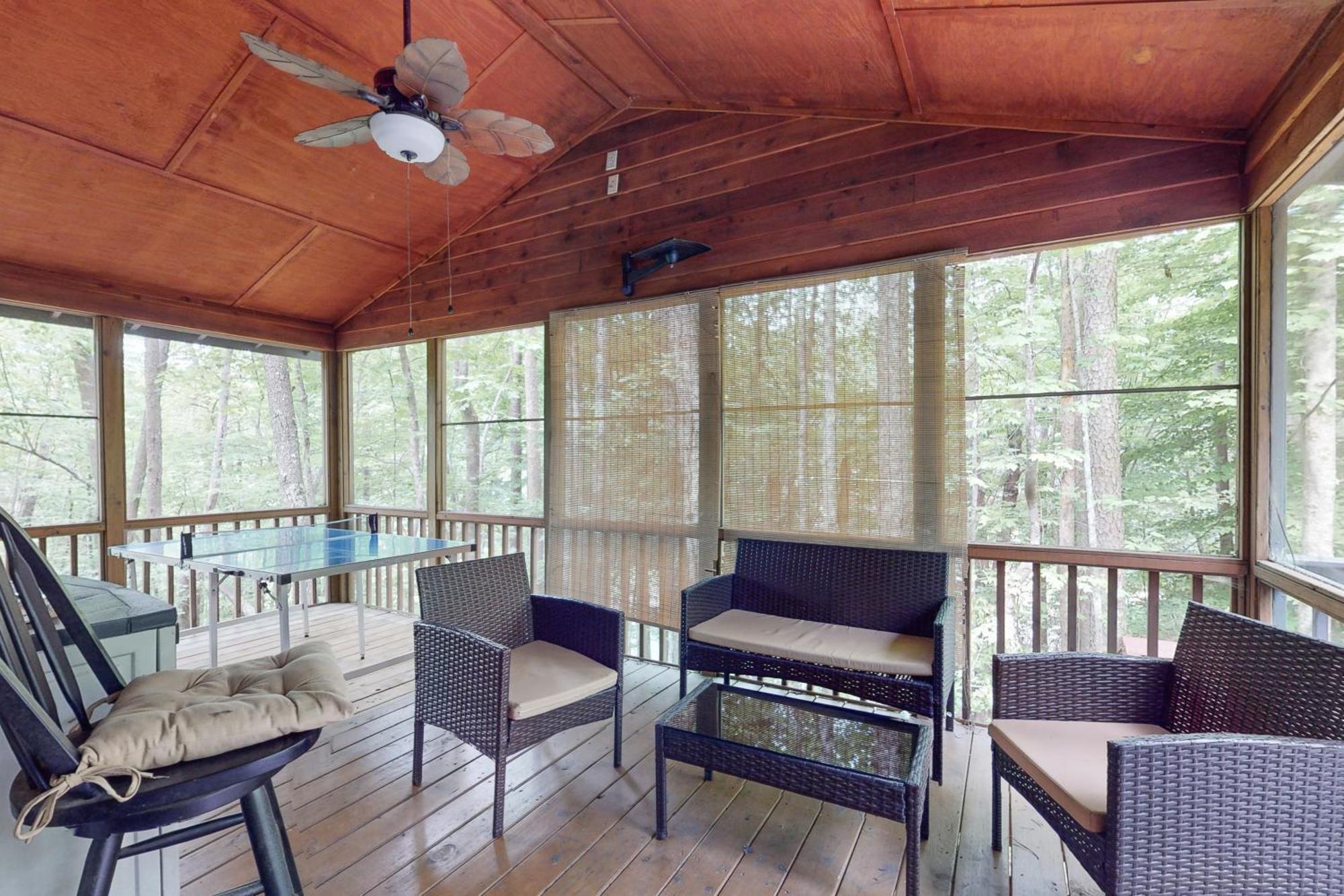 Artisan Hideaway Villa Helen Exterior photo